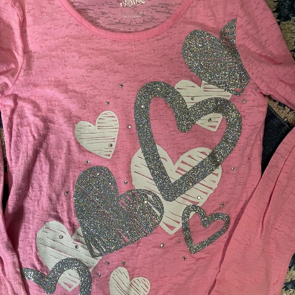 Girl’s Free Planet Jeans and Justice Top - Picture 7 of 8